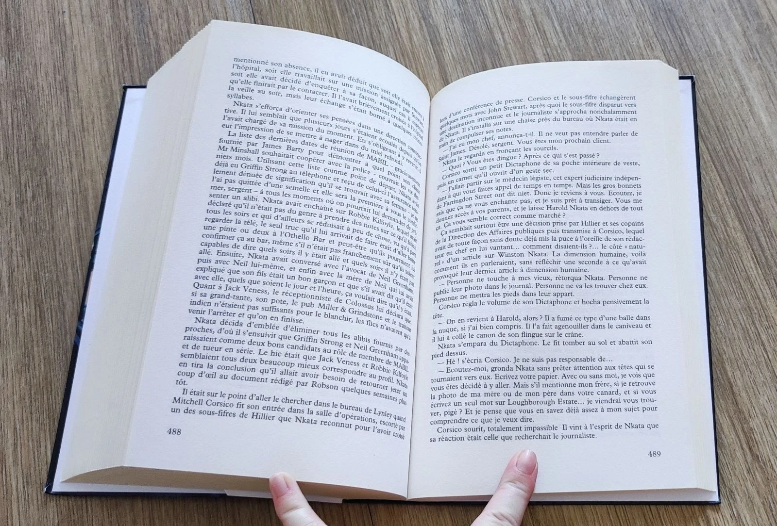 📚Livre "Sans l'ombre d'un témoin" de la célèbre autrice Elizabeth George🕵️‍♂️ – photo 5